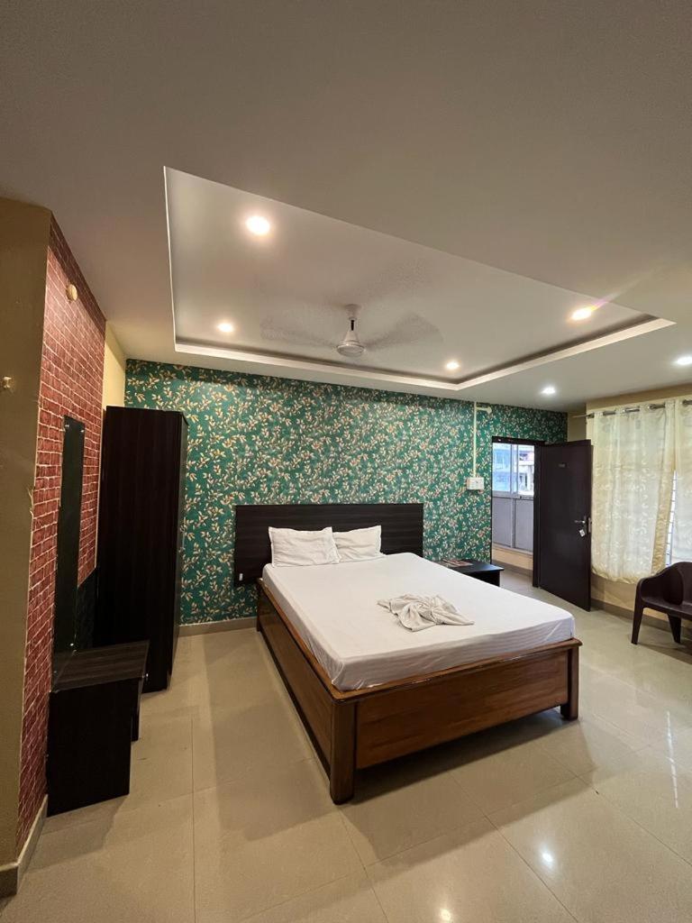 Hk Residency Hotel Guwahati Eksteriør billede